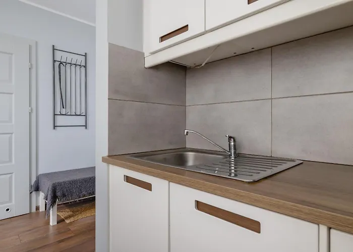 Osiedle Tysiaclecia - Nowoczesne Z Biurkiem Do Pracy Zdalnej I Parkingiem By Renters