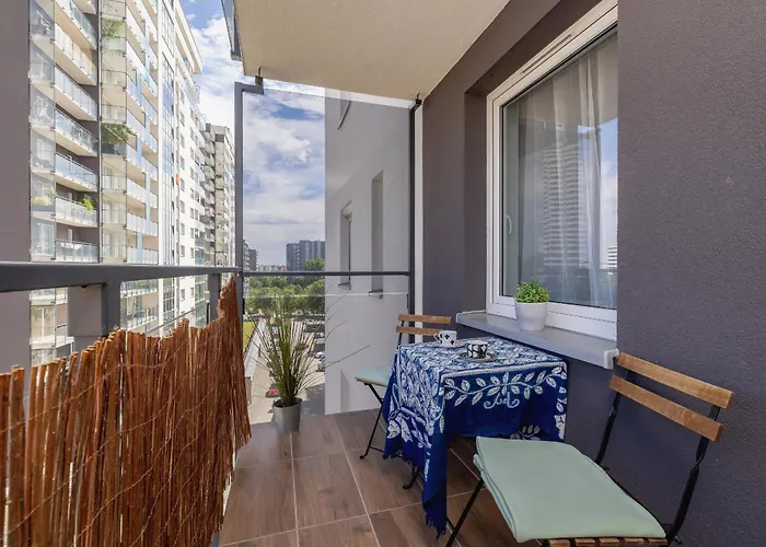 Appartement Osiedle Tysiaclecia - Nowoczesne Z Biurkiem Do Pracy Zdalnej I Parkingiem By Renters Katowice